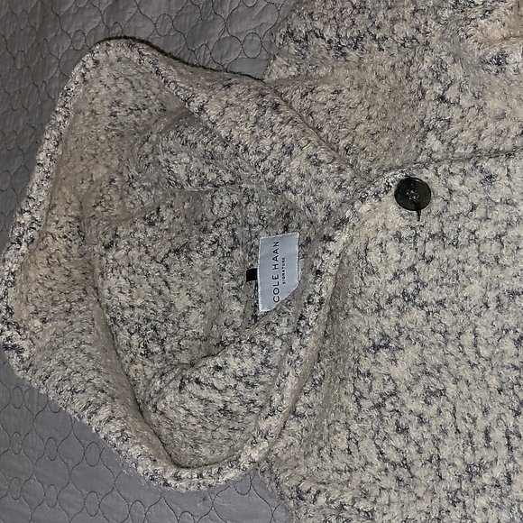 Cole Haan Cole Haan Signature Asymmetrical Hooded Boucle Ladies Coat Size 6. - Picture 11 of 11